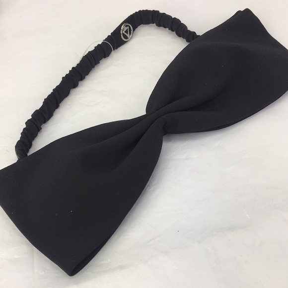Ivivva by Lululemon Black Bow-Tiful Headband - Picture 3 of 7